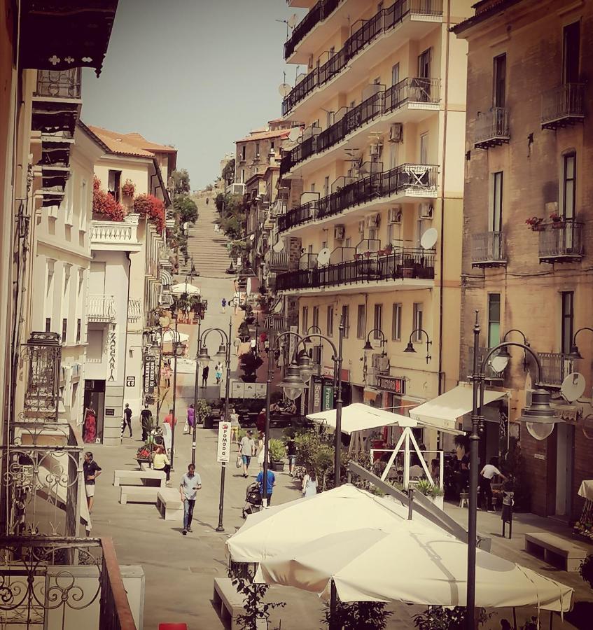 I Baronetti In Centro Bed & Breakfast Agropoli Exterior photo